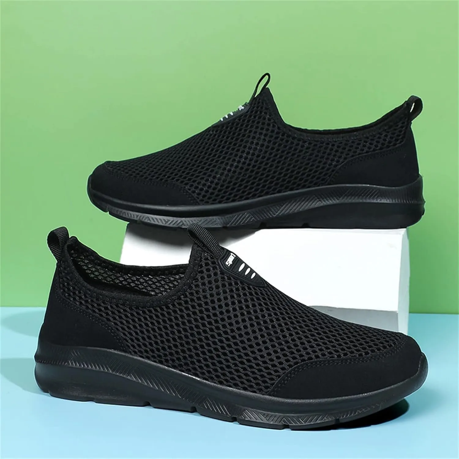 Mens Slip On Walking Shoes Non Slip Running Shoes Breathable Workout Shoes Lightweight Gym Sneakers