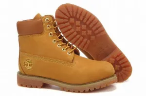 Timberland Classic Boot   Brown- Gold logo